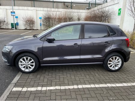 2015 Volkswagen Polo - thumbnail 4