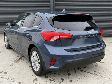 2020 Ford Focus - photo 4