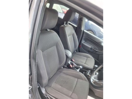 2017 Ford Fiesta TITANIUM TURBO €10,500 thumbnail