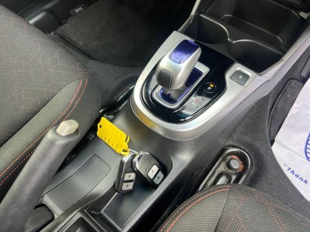 2016 Honda Fit - thumbnail 11