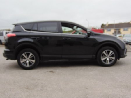 2016 Toyota Rav4 - thumbnail 5