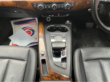 2018 Audi A4 2018 AUDI A4 TFSI 1.4 AUTOMATIC / CRUISE CONTROL / REVERSE CAMERA / HEATED SEATS / PADDLE SHIFTERS thumbnail