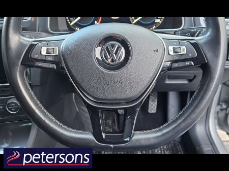 2018 Volkswagen Golf 1.2 TSI 5 DOOR AUTOMATIC - LOW MILEAGE €19,950 thumbnail