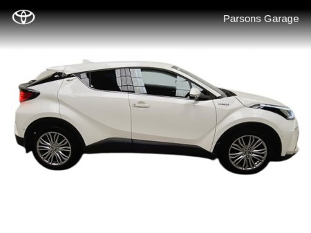 2022 Toyota C-HR C-HR 1.8 HYBRID SOL €29,995