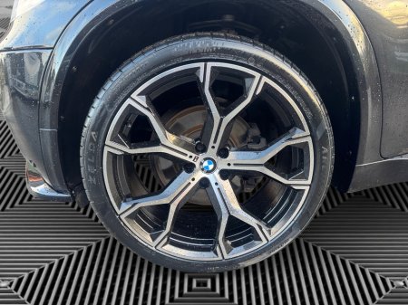 2013 BMW X5 E70 3.0 XDRIVE40D M SPORT AUTO €17,999 thumbnail