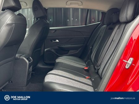 2023 Peugeot 408 1.2 Puretech 130bhp Auto Allure €25,950 thumbnail