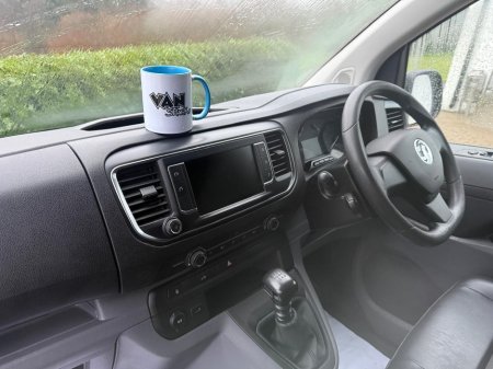 2021 Opel Vivaro 3100 SPORTIVE S/S L2H1 €14,630 thumbnail