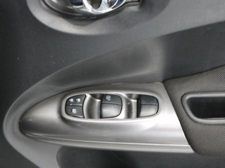 2014 Nissan Juke - thumbnail 24