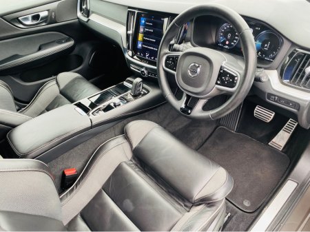 2022 Volvo V60 - thumbnail 11