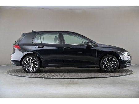 2023 Volkswagen Golf 1.5 ETSI STYLE MHEV 130BHP*IRISH CAR*ALLOYS* REVERSE CAMERA €28,890 thumbnail