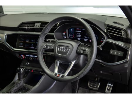 2025 Audi Q3 - thumbnail 9