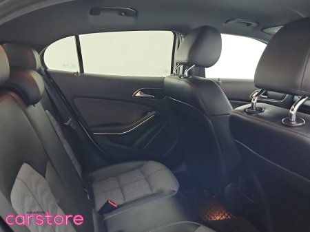 2017 Mercedes-Benz GLA Class - thumbnail 10