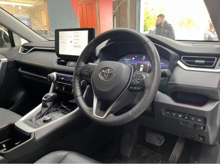 2023 Toyota Rav4 - thumbnail 10