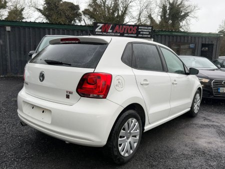 2012 Volkswagen Polo - thumbnail 6