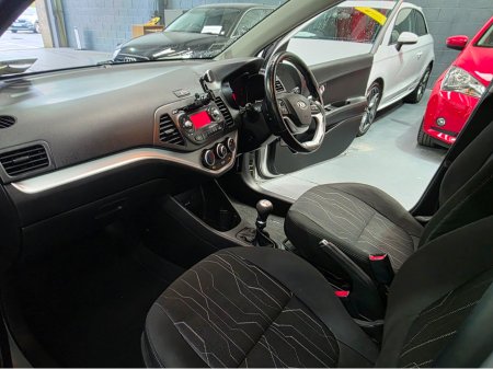 2013 Kia Picanto - thumbnail 15