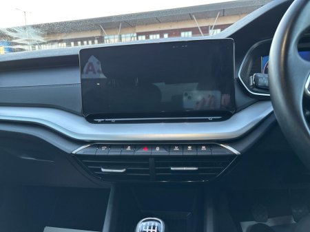 2024 Skoda Octavia - thumbnail 8