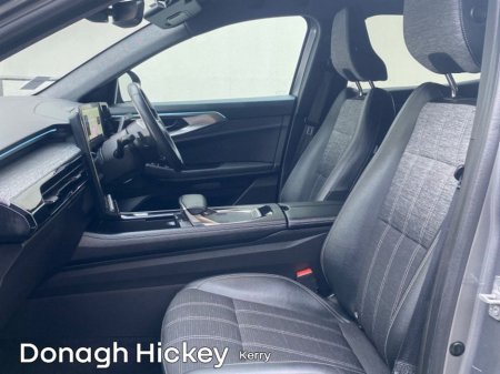 2025 Renault Austral - view 4