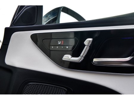 2025 Mercedes-Benz C Class - thumbnail 19