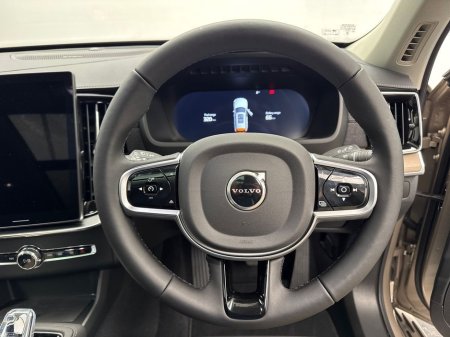 2026 Volvo XC90 T8 PLUS DARK *3.9% APR* €180 PER WEEK ON PCP €96,995 thumbnail