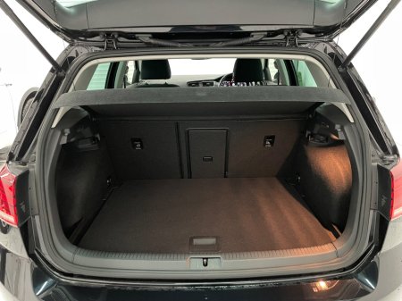 2019 Volkswagen Golf 1.2 TSI 110 bhp DSG Comfortline €18,995 thumbnail