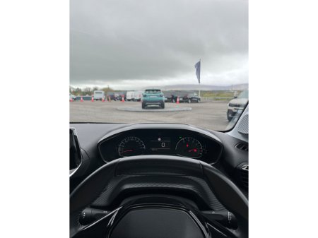 2020 Peugeot 208 - thumbnail 13