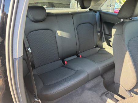 2012 Audi A1 - thumbnail 11