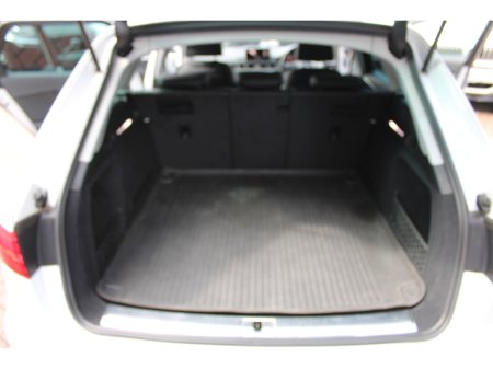 2017 Audi A4 - thumbnail 23