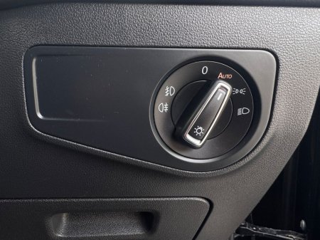 2018 Volkswagen Tiguan - thumbnail 39