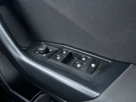 2024 Volkswagen T-Roc Spec ED 1.0tsi M6F 116HP thumbnail