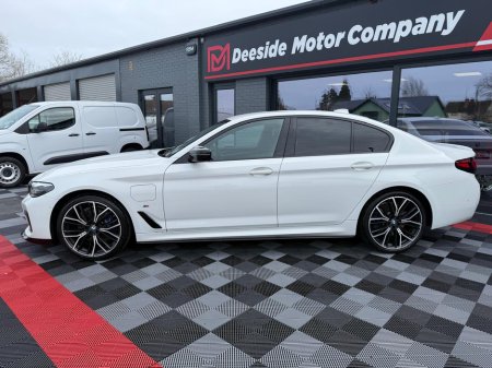 2021 BMW 5 Series - thumbnail 23