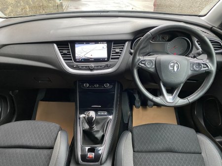 2019 Vauxhall Grandland X - thumbnail 9