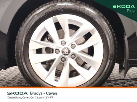 2025 Skoda Octavia - thumbnail 9