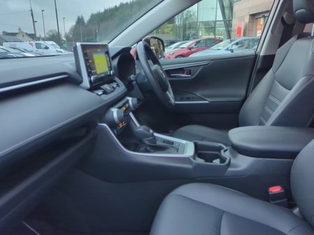 2022 Toyota Rav4 RAV4 HYBRID SOL 4DR AUTO €40,000 thumbnail