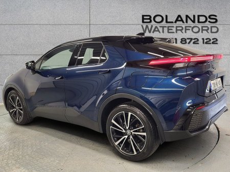 2024 Toyota C-HR - photo 2