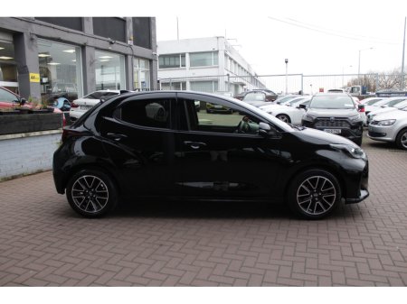 2020 Toyota Yaris - thumbnail 3