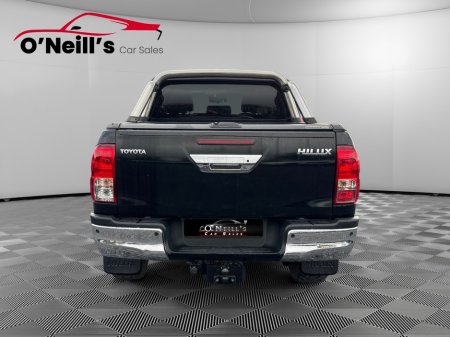 2019 Toyota Hilux - thumbnail 8