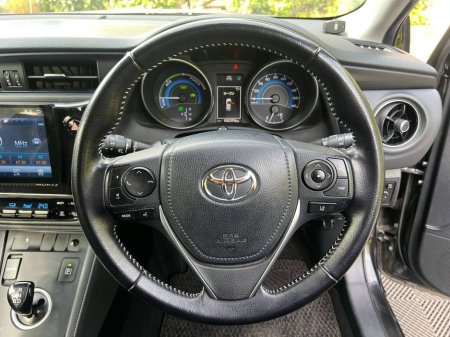 2016 Toyota Auris - photo 4