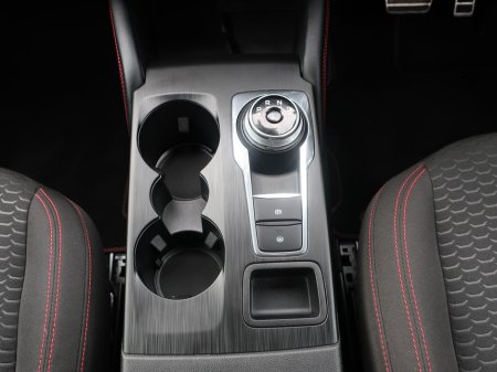 2025 Ford Kuga - thumbnail 13