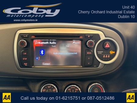 2014 Toyota Yaris - thumbnail 24