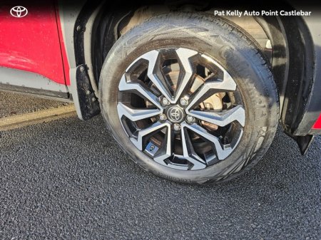 2023 Toyota Yaris Cross YARIS CROSS LUNA SPORT €30,950 thumbnail