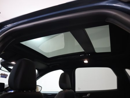 2023 Ford Kuga - thumbnail 12