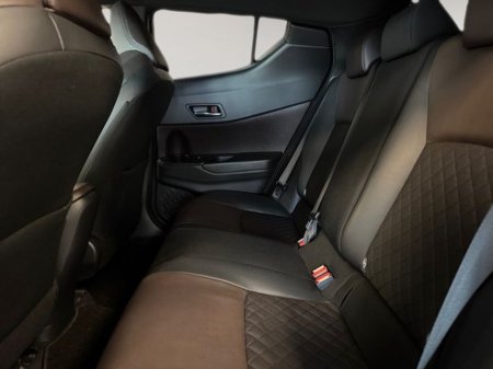 2017 Toyota C-HR - thumbnail 16