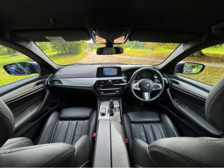 2019 BMW 5 Series - thumbnail 25