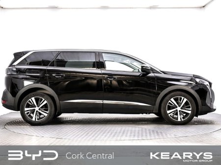 2021 Peugeot 5008 - thumbnail 5