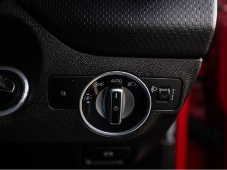 2015 Mercedes-Benz A Class - thumbnail 18