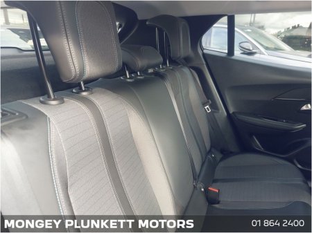 2021 Peugeot 2008 - thumbnail 12