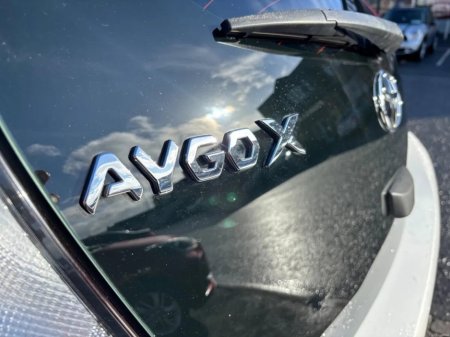 2022 Toyota Aygo - thumbnail 10