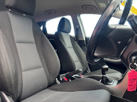 2015 Hyundai i30 - thumbnail 5