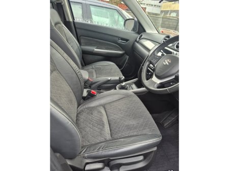 2022 Suzuki Vitara - thumbnail 7