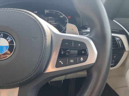 2023 BMW 5 Series - thumbnail 18